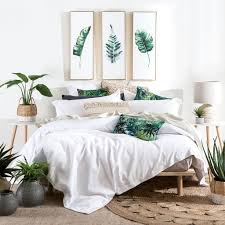 Bedroomdesignphotos Greenluxurybedrooms Home Decor Bedroom Tropical Bedroom Decor Green And White Bedroom