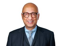 Loyola University business school dean buys Bucktown home