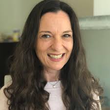 Natural curly hair stylist in Summerville?