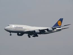 lufthansa boeing 747 830 sachsen d abyc on final at frankfurt airport boeing 747 boeing fleet