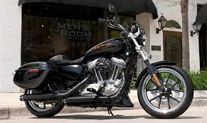 The harley davidson iron 883 gets disc brakes in the front and rear. 2015 Harley Davidson 883 Sportster Superlow Arrives In Style Autoevolution