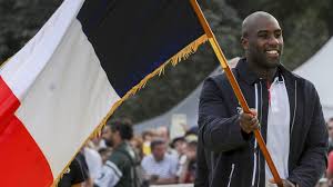Maybe you would like to learn more about one of these? Cros Centre Val De Loire Jo Teddy Riner Porte Drapeau A Rio