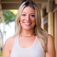 Natalie Stern's Instagram, Twitter & Facebook