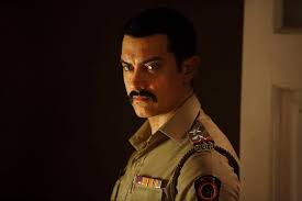 Talaash 2012 Photo Gallery Imdb Aamir khan is a police officier who had lost his son in an accident whr his son goes for boating with his friend and they both fell down in the water, aamir khan and his wife rani mukherjee suceed to rescue the friend but cnt able to rescue thr ow. talaash 2012 photo gallery imdb