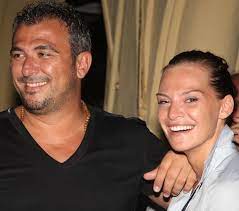 We did not find results for: Xatzhgiannhs Makrypoylia Remos Mposniak Bioi Parallhloi Queen Gr