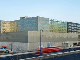 The ponsan typeface was specially designed for the signage of the crous olympe de gouges university residence. B 612 Ecoquartier Aerospace Toulouse 4 Coloris De Veture En Alucobond Pour Signaler Les Diverses Vocations Du Batiment 15 11 2018