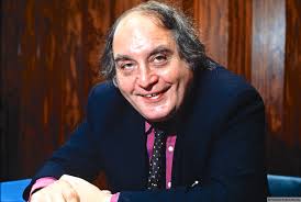 PHOTONEWS: Daily Express features 1980s