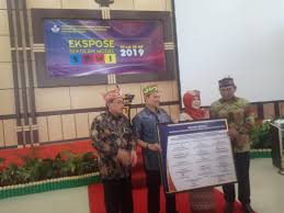 Warga sekolah punya kesadaran mutu sekolah. Komitmen Mendorong Sekolah Model Spmi Media Center Isen Mulang Palangka Raya