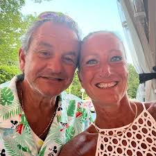 Girls 4x800 relay breaks previous record