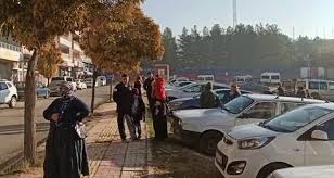 Siirt'te yıkımı gerçekleştirilen eski ziraat bankası, içinde insanların yaşadığı ve iş yerlerinin 7.2'lik deprem siirt'te böyle hissedildi. Ytlswatams0l7m