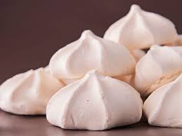 Meringue Au Micro Ondes Recette En 2020 Recettes De Cuisine Recette Et Recette Meringue