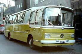 Bags 39 On Twitter Mercedes Truck Mercedes Bus Retro Bus