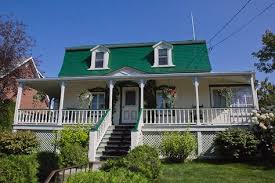 Petit Bonheur Le Long Du Fleuve Belle Maison Architecture