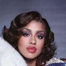 KYRIE ELEISON BY Hyginus Arinze Nchita ه Hyginus KEY (Adagio) KYRIE ELEISON  CLORDHHAEMERCY) CLORD trinze Nchita Solo :1.2:-.11 a:-2, え -d/2 a ky- ና-  ky-ri R. E- Le 2-son! chris- te, Chris-