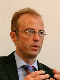 Personalprobleme durch Doppelbesetzungen