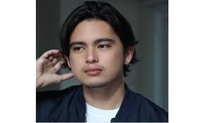 2,861,215 likes · 2,090 talking about this. James Reid Starts 2020 W New Look Netizens React Photos