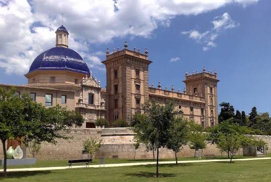 Museo de Bellas Artes de Valencia (Exterior y Entorno): Arte y Naturaleza Histórica