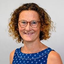 Judith Linz's Instagram, Twitter & Facebook