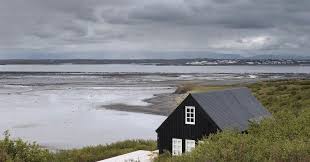 My Scandinavian Home A Striking Holiday House By The Sea In Rural Iceland Vacation Home Rentals House By The Sea Holiday Home