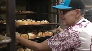 Sacramento bakery flooded with king cake orders