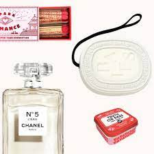 Armed with this list while holiday shopping, you can do no wrong. 45 Romantic Gifts For Her 2021 Gifts For Your Girlfriend