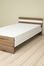 Tek kişilik karyola fiyatları modelde kullanılan malzeme kalitesine ve model büyüklüğüne göre değişiklik gösterir. Minar Karyola Fiyatlari Hepsiburada Bu Mudur