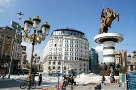 Mazedonien Und Weltbank Unterzeichnen Kreditvereinbarung Zur Erleichterung Des Handels Und Transports Im West Balkan Skopje World Leaning Tower Of Pisa