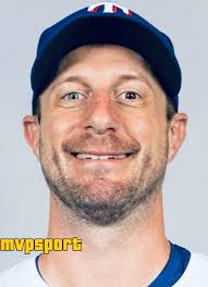 El año pasado, los Nacionales, los Mets y los Rangers le pagaron a Max  Scherzer más de 58 millones de dólares, y los Nacionales aún le deben 60  millones. Max Scherzer