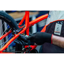 Austausch Eines Reifens Und Oder Eines Schlauchs Preis Pro Rad Workshop Decathlon