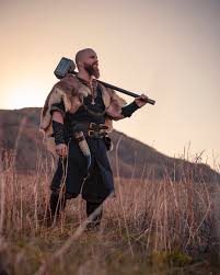 A drinking horn in the making! My 1st one! Skål!