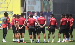 View santiago ormeño profile on yahoo sports. Seleccion Peruana Santiago Ormeno Entre Las Novedades En La Lista De Ricardo Gareca