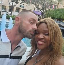 Which song is better, Shalamar or Stacey Latisaw?