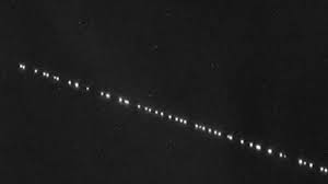 Calculate when you can see the spacex starlink satellites above your location. Astronom Keluhkan Satelit Starlink Elon Musk Ganggu Studi Ilmiah Okezone Techno