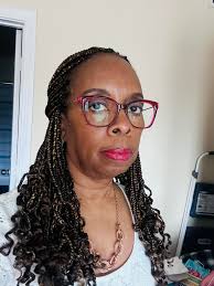 Good Morning🤗 I was wondering if any of you had Avon pages and where you  get your content, photos from to post.