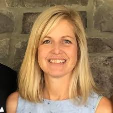 Diane Devries's Instagram, Twitter & Facebook