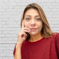 Andrea Suazo's Instagram, Twitter & Facebook