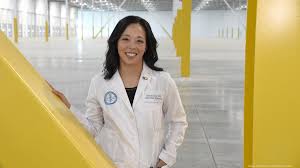 40 Under 40 Honoree Dr Lenora Lee With Kaiser Permanente Sacramento Business Journal