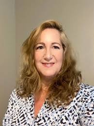 Katrina Lomax's Instagram, Twitter & Facebook