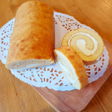 Lihat ide lainnya tentang kue gulung, resep, kue. Resep Bolu Gulung Isi Cream Cheese