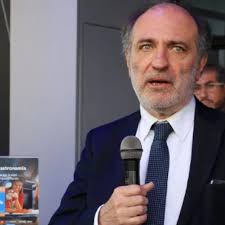 Trabajadores del Banco Nación agradecieron y elogiaron a Hecker por su  gestión al frente de la entidad