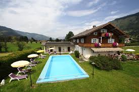 Zum übernachten gibt es in salzburg zahlreiche hotels in allen kategorien. Pension Haus Salzburg Maishofen