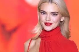 See Kendall Jenner's Green Bikini