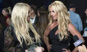 Spears' new posts were the latest in the increasingly bold communication from the pop star, who's angrily speaking out in her battle to free herself from her father jamie spears' legal control of her professional and personal life via a conservatorship. Sush6viox5pcfm