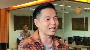 Putri Ernest Prakasa Ikut Tampil dalam Pertunjukan The Addams Family  Musical Comedy : Okezone Celebrity