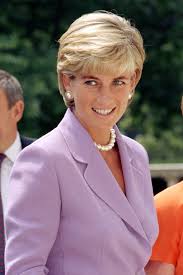 Diana, princesa de gales (diana frances spencer; Diana Statue Von Harry Und William Enthullt Das Sind Die Beruhrenden Details Vogue Germany