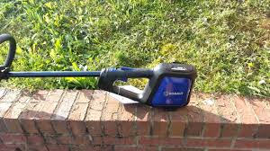 These weed wackers tend to cost more and require more frequent maintenance. Kobalt 40v Weed Trimmer Review Youtube
