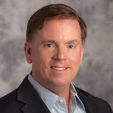 Tom Oswald's Instagram, Twitter & Facebook