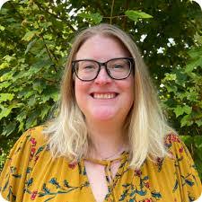 Kayla Fenty's Instagram, Twitter & Facebook