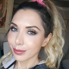 Freshtone Diva hazel brun farvede kontaktlinser