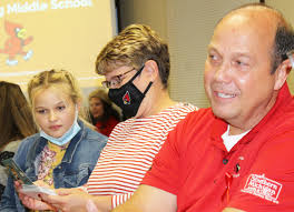 Students honor Coldwater Community School principals